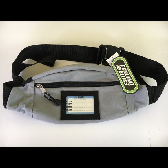 Other - Oshkosh Wide Belt Ample Interior Waist Fanny Pack